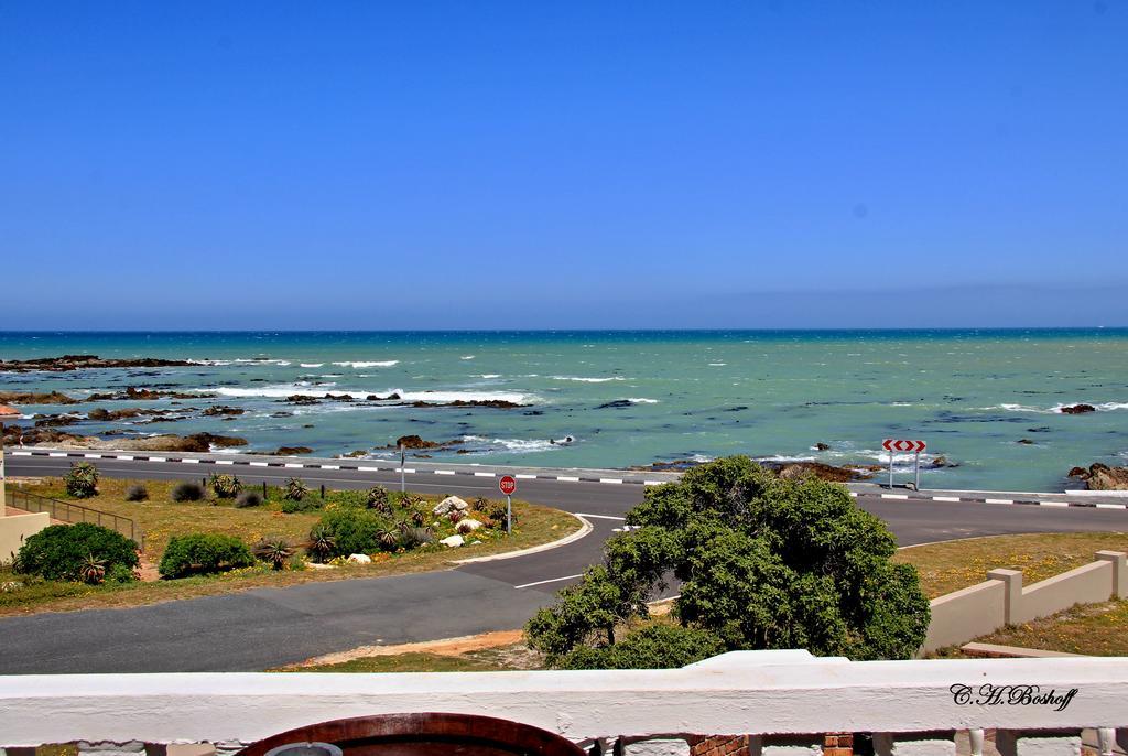 Walkerbay Accommodation Гансбаи Екстериор снимка