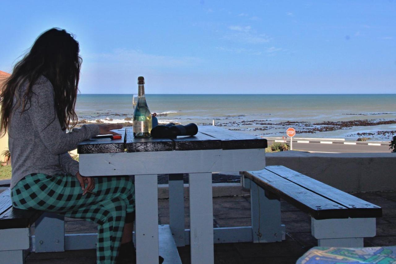 Walkerbay Accommodation Гансбаи Екстериор снимка